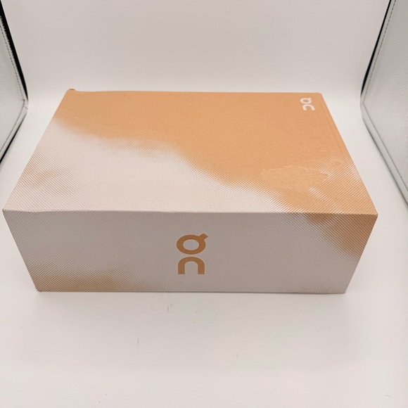 On Running Cloud X 4 in Ivory/Salmon | SLIGHTLY USED - Picture 12 of 12